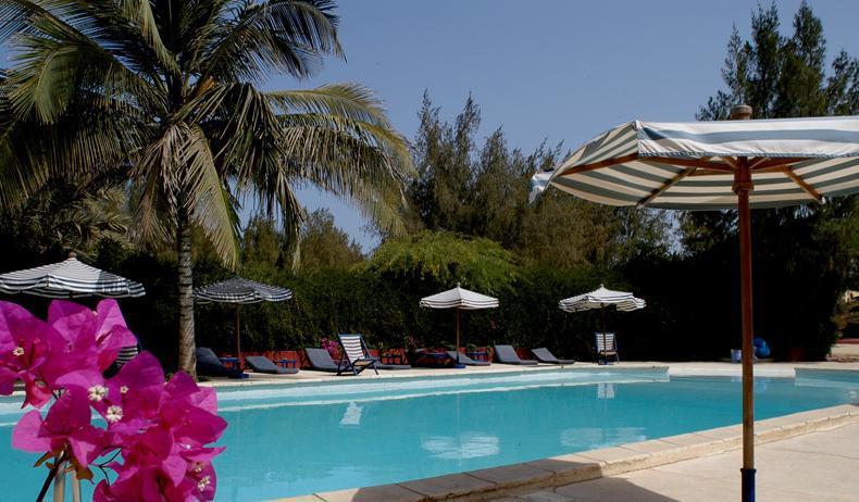 Hotel Mermoz Saint-Louis Exterior foto