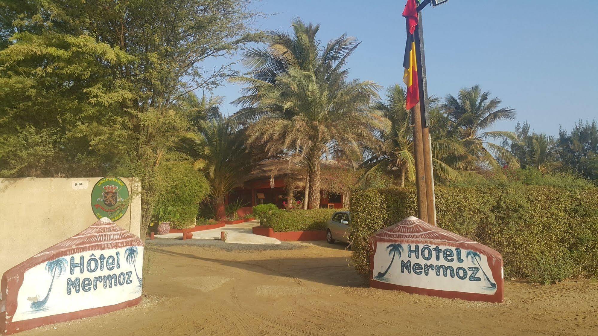 Hotel Mermoz Saint-Louis Exterior foto
